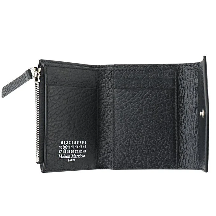 Mm6 Envelope Wallet